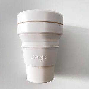 🆓 FREE WITH PURCHASE ☕️ Stojo collapsible silicone travel cup